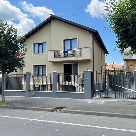 Ndl Apartaments Cluj-Napoca Exteriör bild